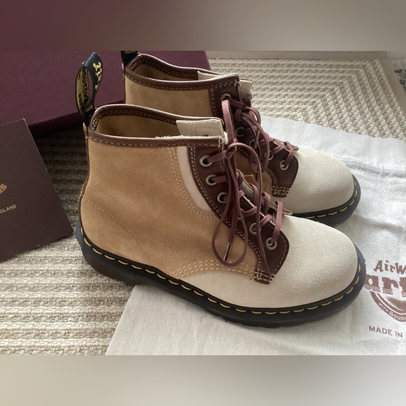 Dr Martens Suede boots (Made in England) - Picture 6 of 13